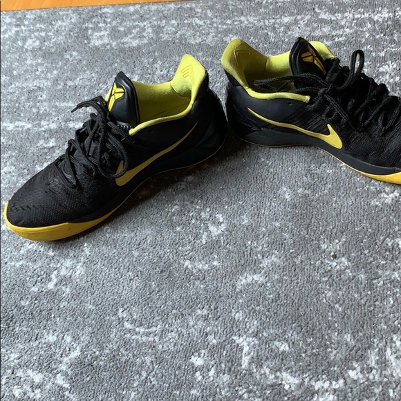 Nike Kobe A.D. Oregon in black and yellow - Picture 6 of 8